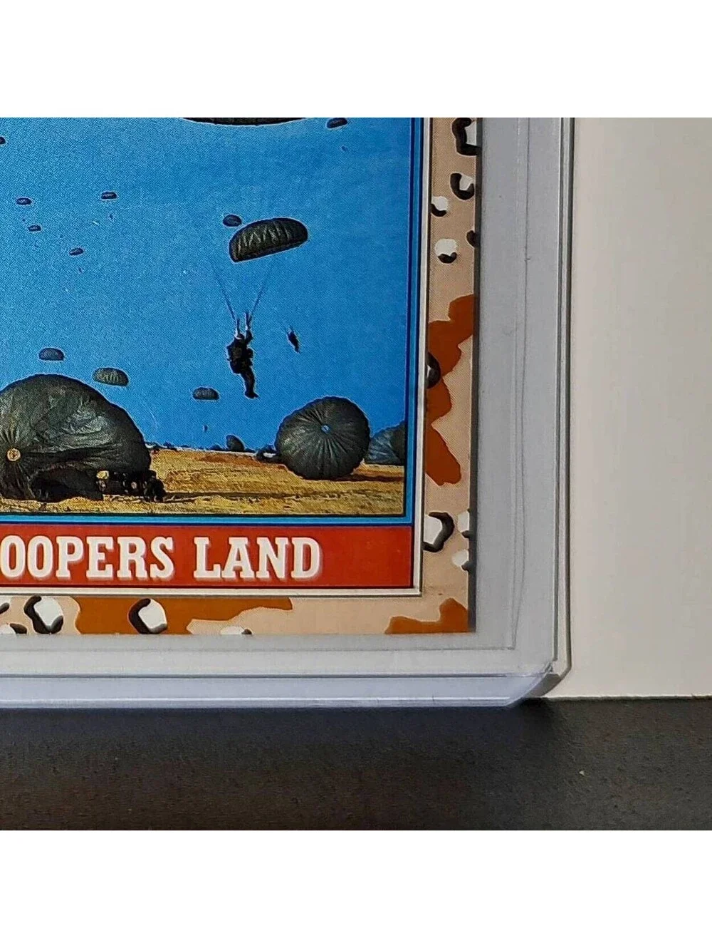 Paratroopers Land 1991 Topps Desert Storm #162 Card